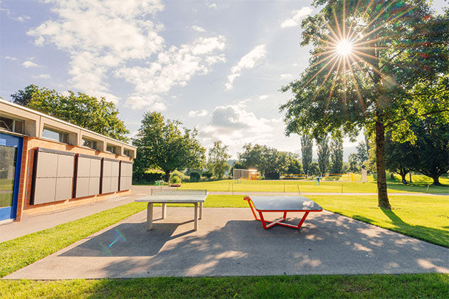 Tischtennis und Teqball